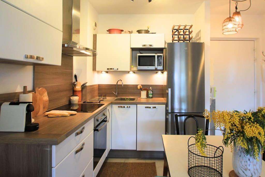 Cosy Appartement Entre Vignes Et Garrigue Avec Piscine Péret المظهر الخارجي الصورة