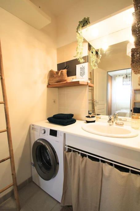Cosy Appartement Entre Vignes Et Garrigue Avec Piscine Péret المظهر الخارجي الصورة