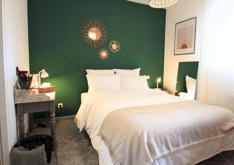 Cosy Appartement Entre Vignes Et Garrigue Avec Piscine Péret المظهر الخارجي الصورة